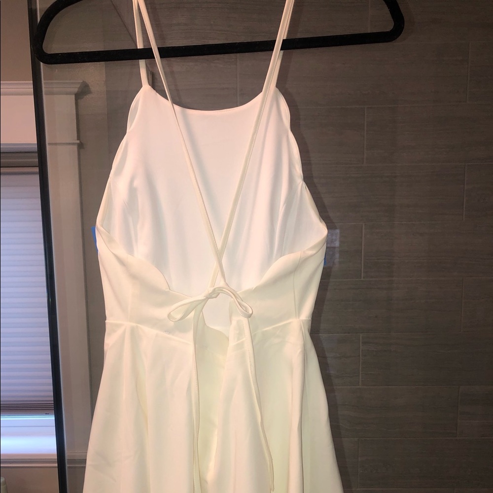 Dress - Picture 2 of 4